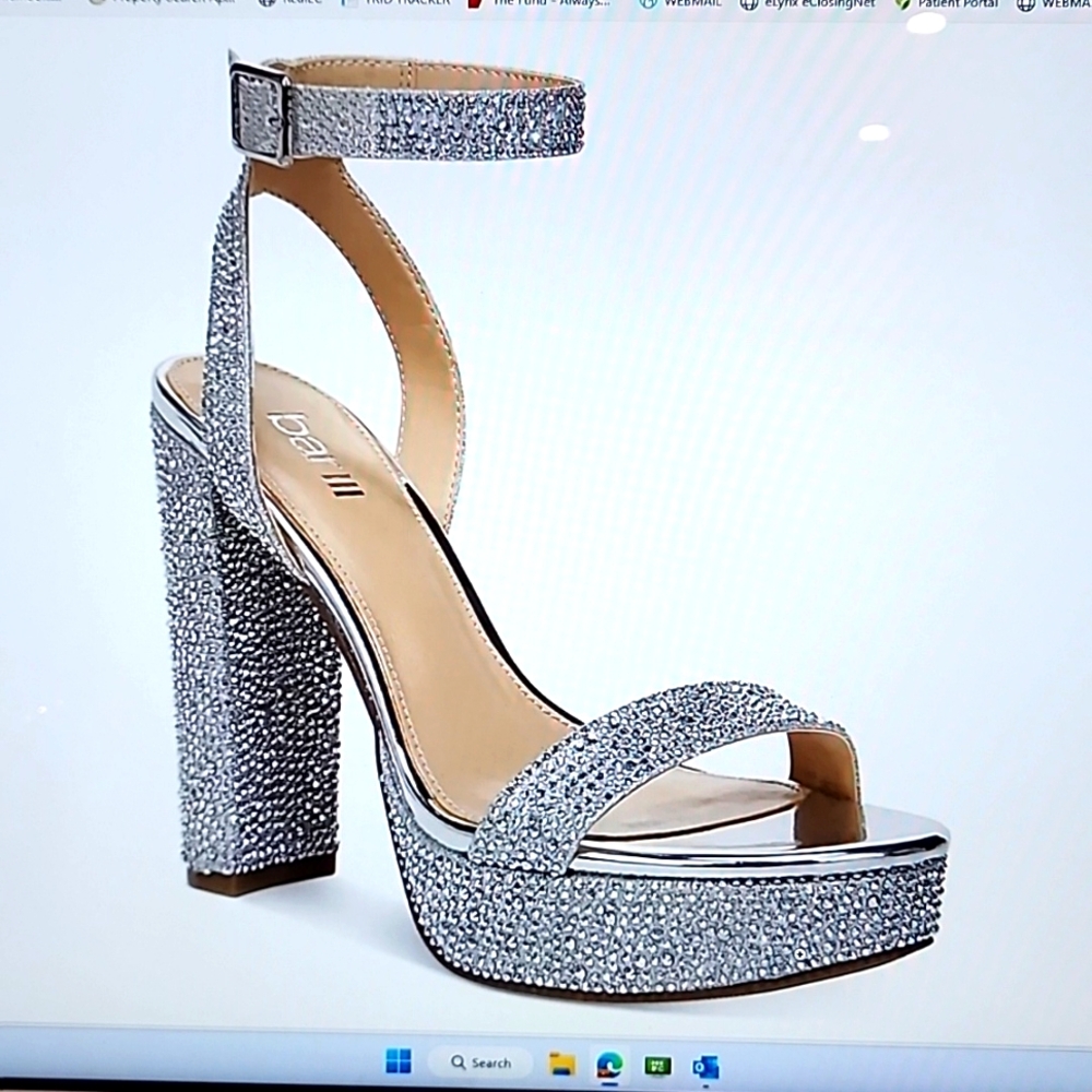 Bar III Ivy silver studded Platform Sandal size 9.5